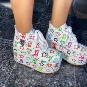 ✨ NWT Size 6/7 ShaneJustin Footwear Platform Sneakers ✨